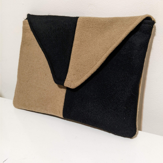 Loleta Clutch